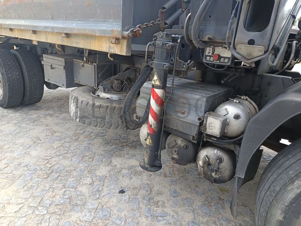 Volvo FL7 · Ano 1991 · Grua Hiab