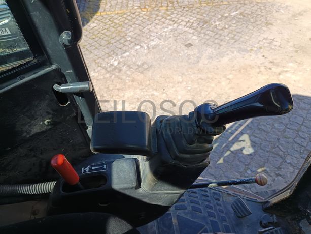 Mini Giratória Yanmar Vio35 · Ano 2006