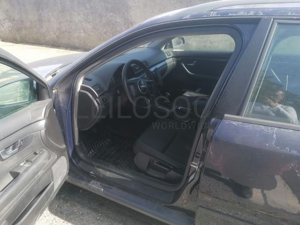 Audi A4 1.9 TDI · Ano 2002