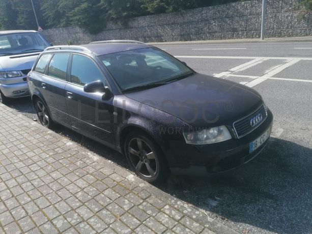 Audi A4 1.9 TDI · Ano 2002