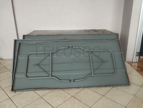 Mesas metálicas