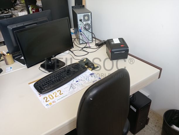 Equipamentos de Escritório · Mobiliário