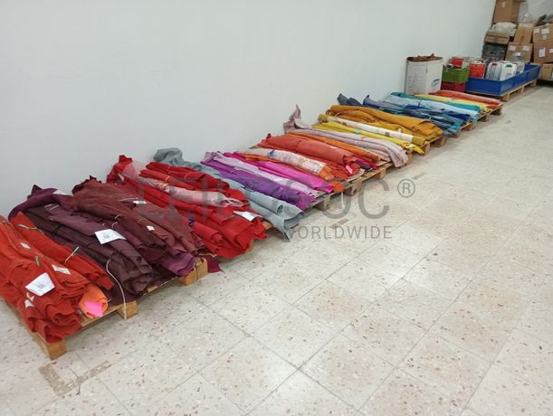 Estantes industriais · Stock