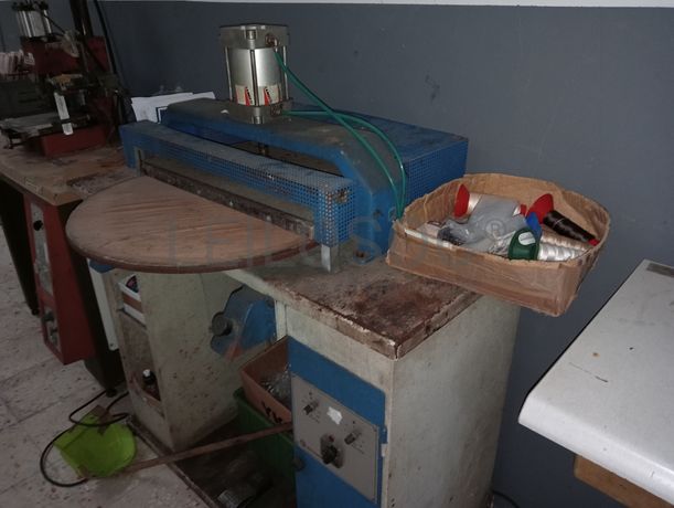 Máquina de Entretelar