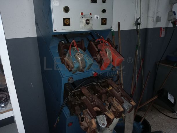 Máquina de Contrafortes