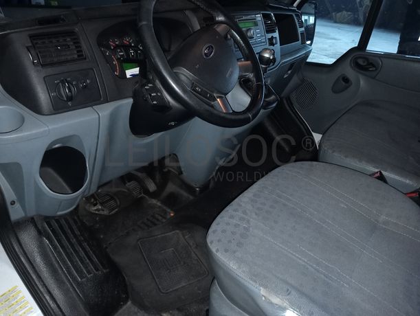 Ford Transit 115 T300 · Ano 2011