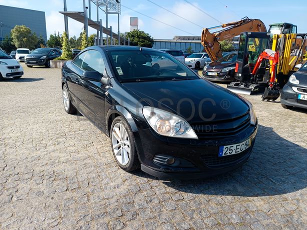 Opel Astra Twin Top · Ano 2007