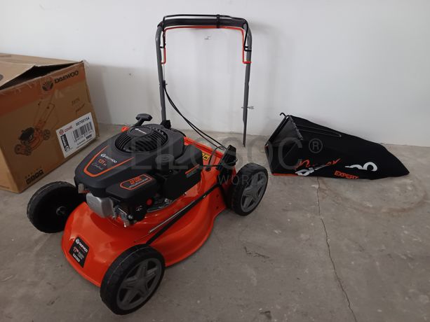 Máquina Cortar Relva