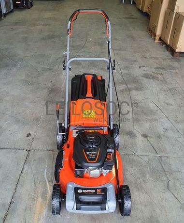 Máquina de cortar relva Daewoo