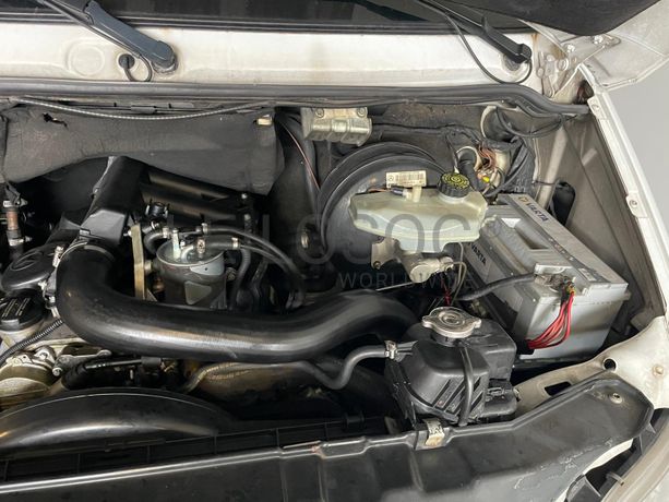 Mercedes-Benz 213 CDI · Ano 2004