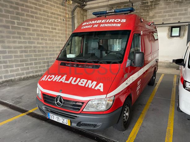 Mercedes-Benz Sprinter 313 CDI · Ano 2005