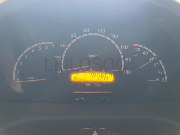 Mercedes-Benz Sprinter 313 CDI · Ano 2005