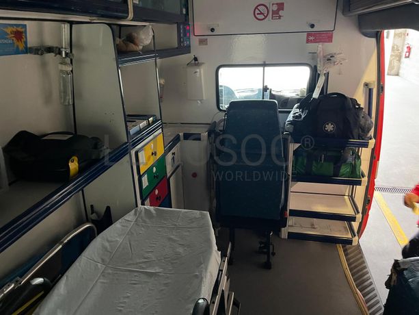 Mercedes-Benz Sprinter 313 CDI · Ano 2005