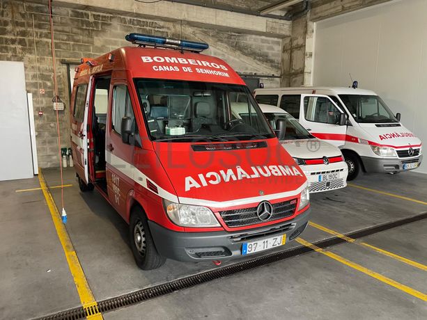 Mercedes-Benz Sprinter 313 CDI · Ano 2005