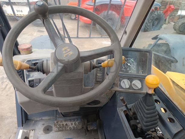 Empilhador Telescópico JCB · Ano 2000