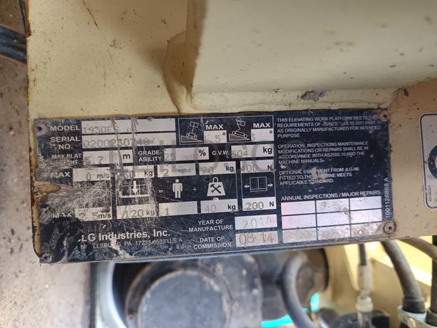 Plataforma Elevatória JLG ·Ano 2014