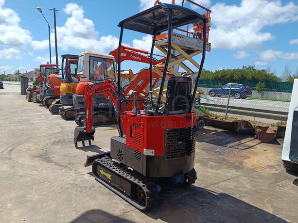 Mini Giratória JPC · Ano 2024