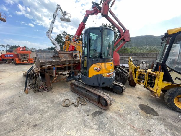 Mini Giratória Yanmar