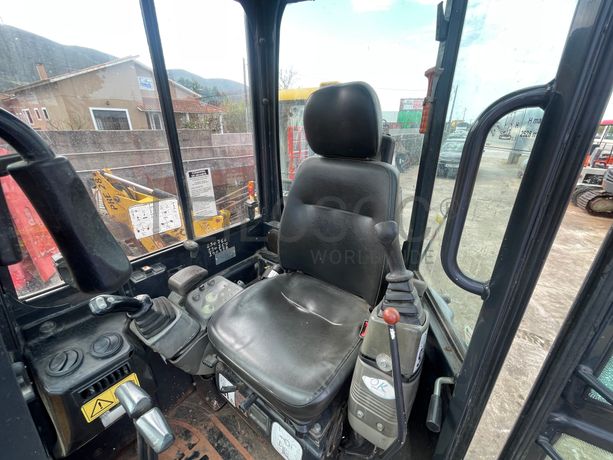 Mini Giratória Yanmar