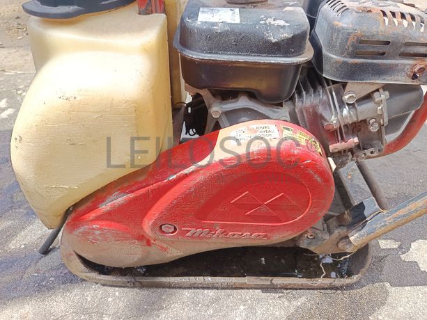 Placa compactadora Mikasa