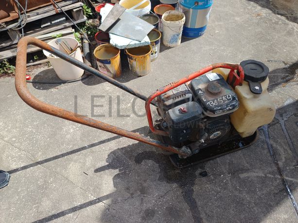 Placa compactadora Mikasa