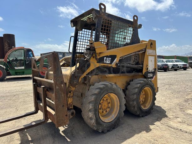 Mini Pá Carregadora CATERPILLAR 226B