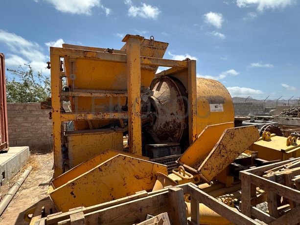 Central betão de 15 m3/h.