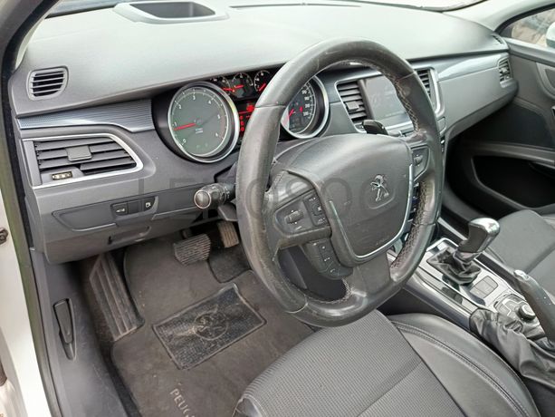 Peugeot 508 SW · Ano 2012