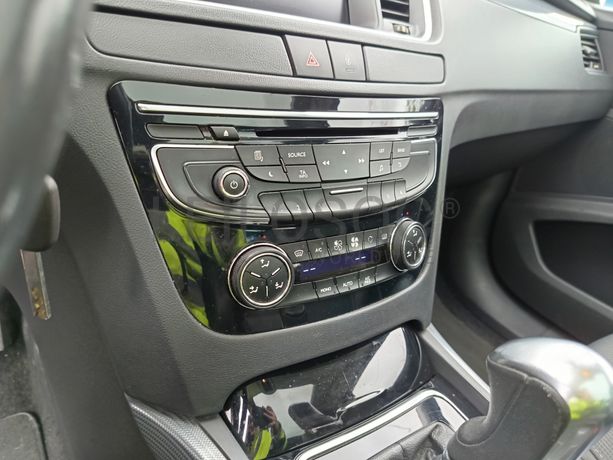 Peugeot 508 SW · Ano 2012