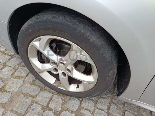 Peugeot 508 SW · Ano 2012