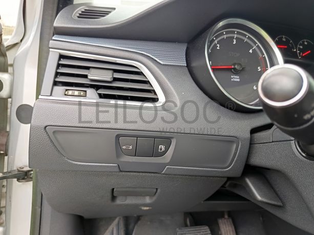 Peugeot 508 SW · Ano 2012