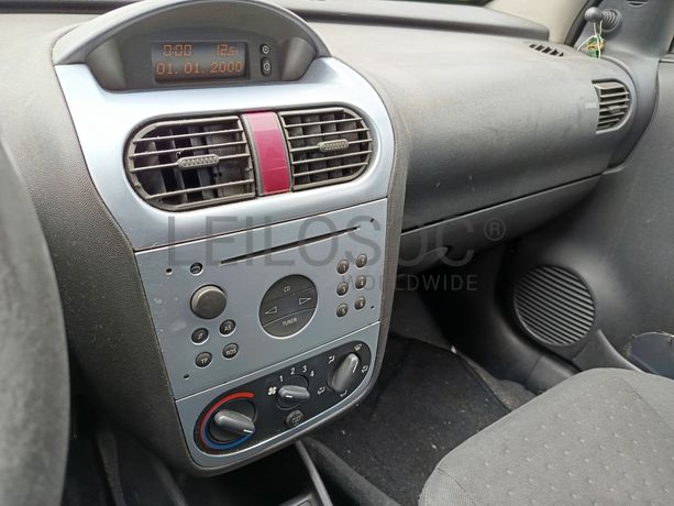 Opel Corsa · Ano 2003 