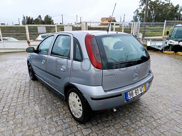 Opel Corsa · Ano 2003 