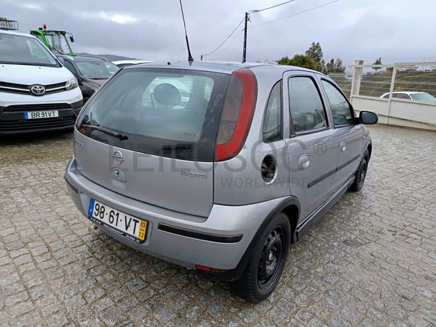 Opel Corsa · Ano 2003 