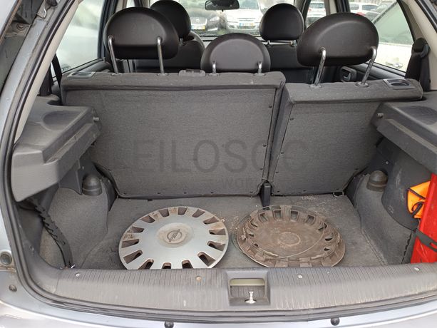 Opel Corsa · Ano 2003 