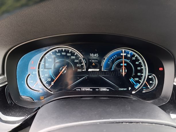 BMW 530 eDrive · Ano 2018