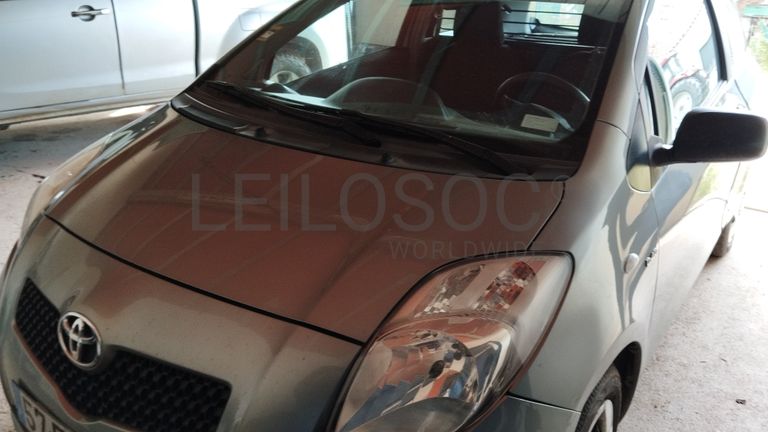 Toyota Yaris · Ano 2014