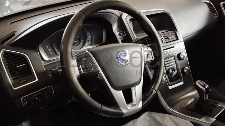 Volvo XC 60 · Ano 2014