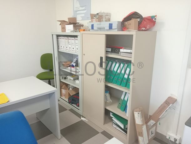 Equipamentos e Mobiliário de Escritório