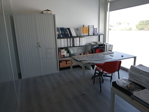 Equipamento de Escritório