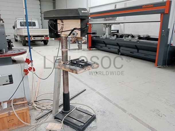 Máquina de Furar 