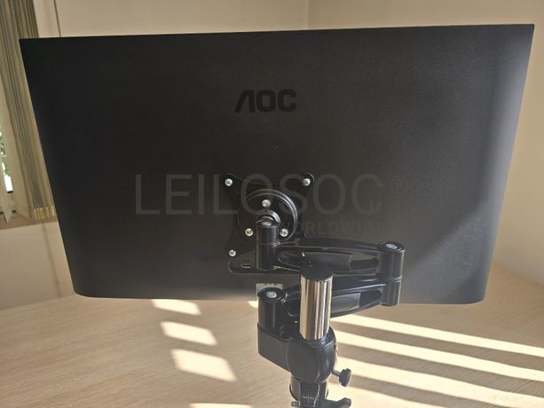 Monitor AOC