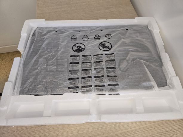 Monitor AOC