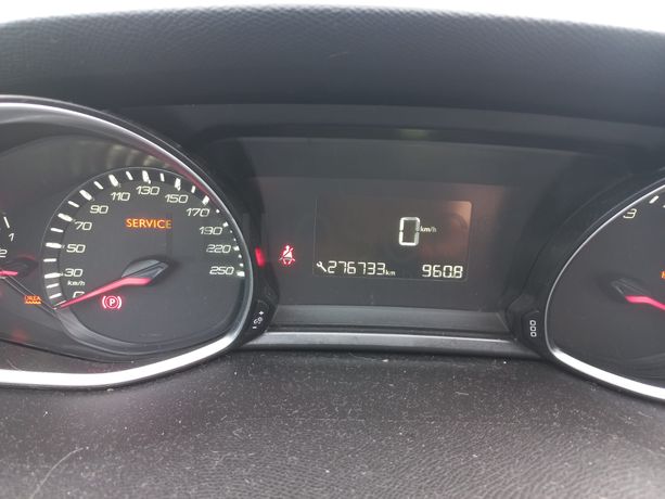 Peugeot 308 · Ano 2014