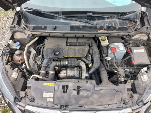 Peugeot 308 · Ano 2014