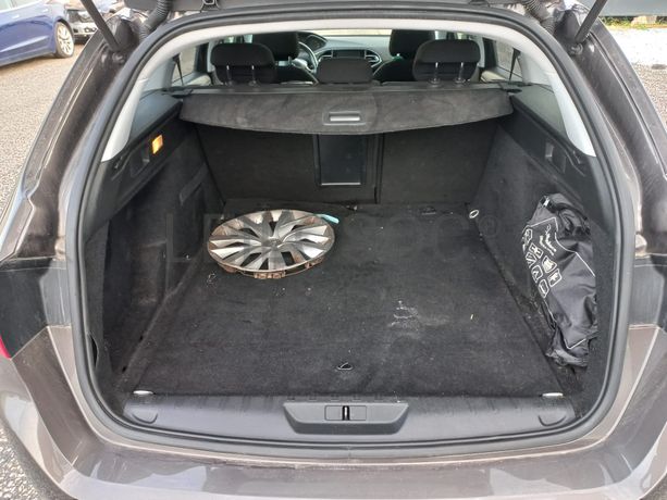 Peugeot 308 · Ano 2014