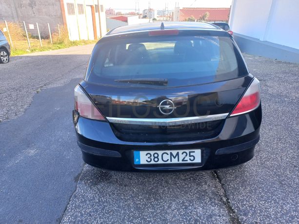 Opel Astra · Ano 2006  