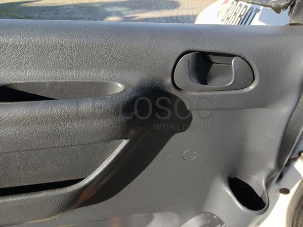 Peugeot Expert · Ano 2004