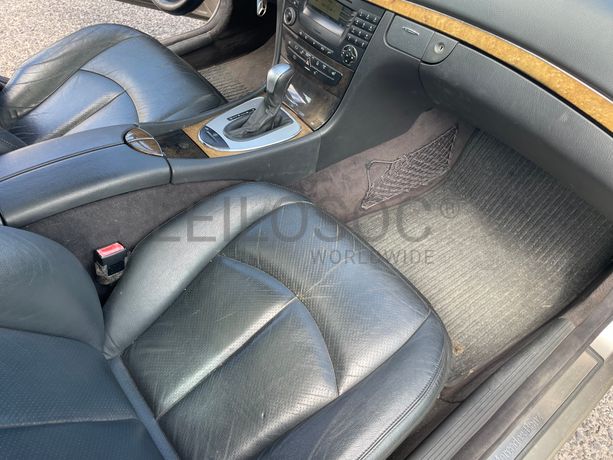 Mercedes-Benz E 320 CDi · Ano 2003