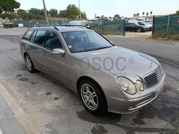 Mercedes-Benz E 320 CDi · Ano 2003